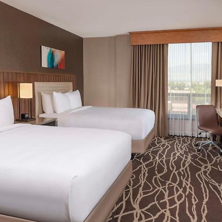Doubletree By Hilton San Bernardino Hotel Exterior photo