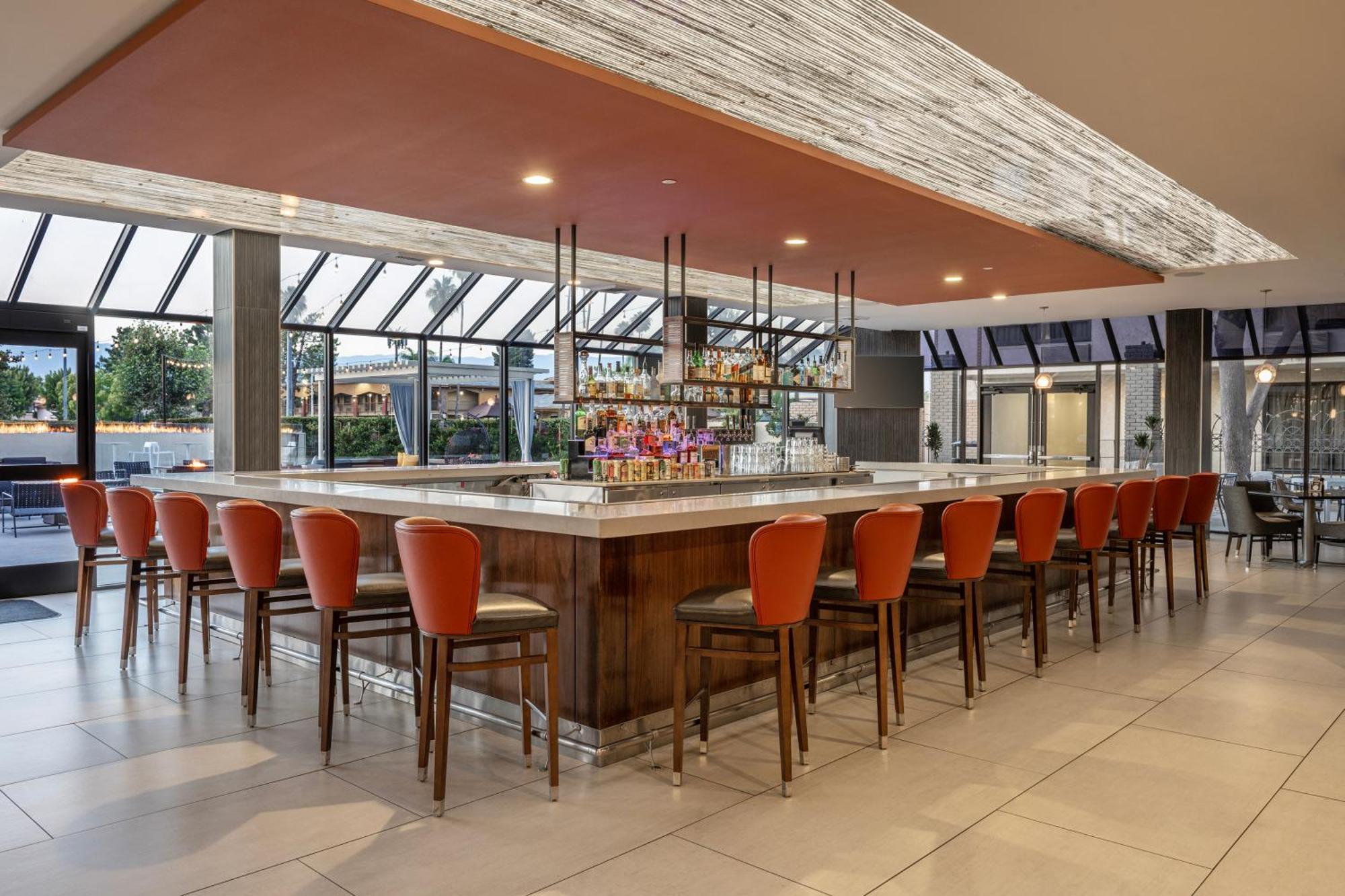 Doubletree By Hilton San Bernardino Hotel Exterior photo